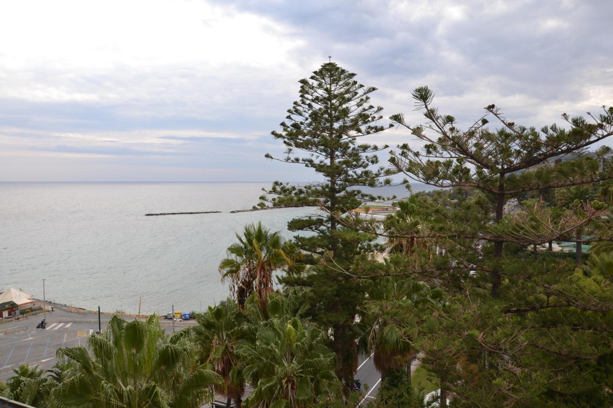 Lolli Palace Hotel Sanremo Exterior photo